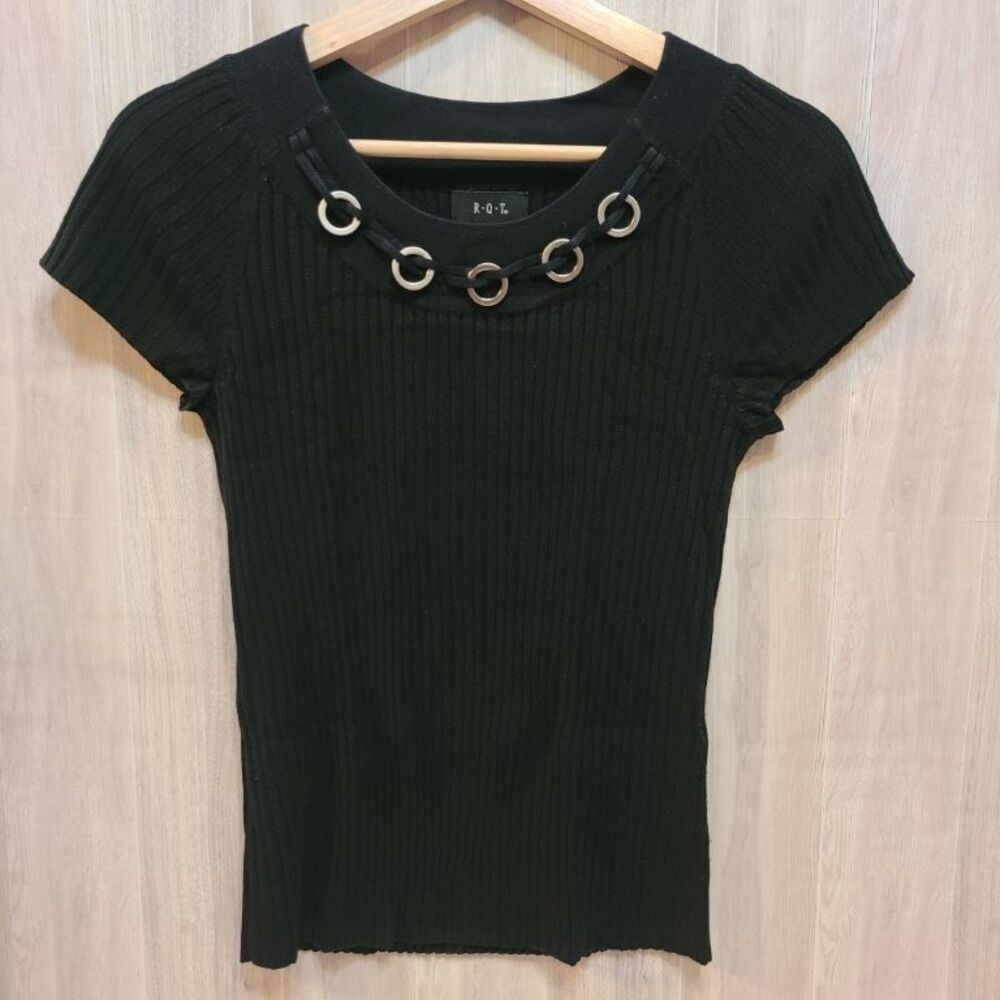 RQT Black Ribbed Knit Sweater Top Womens Small Eyelet Grommet Neck Short Sleeve